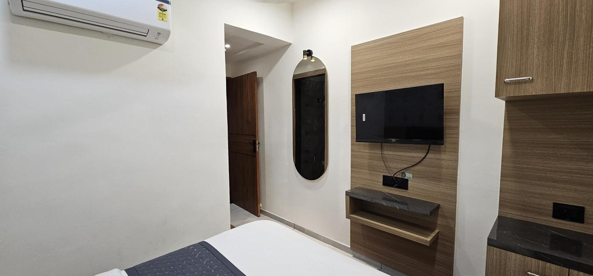 Hotel Allen 阿穆达巴 外观 照片